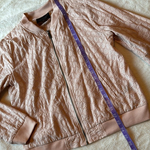 Sanctuary summer weight eyelet zip up jacket size Large - Picture 5 of 9
